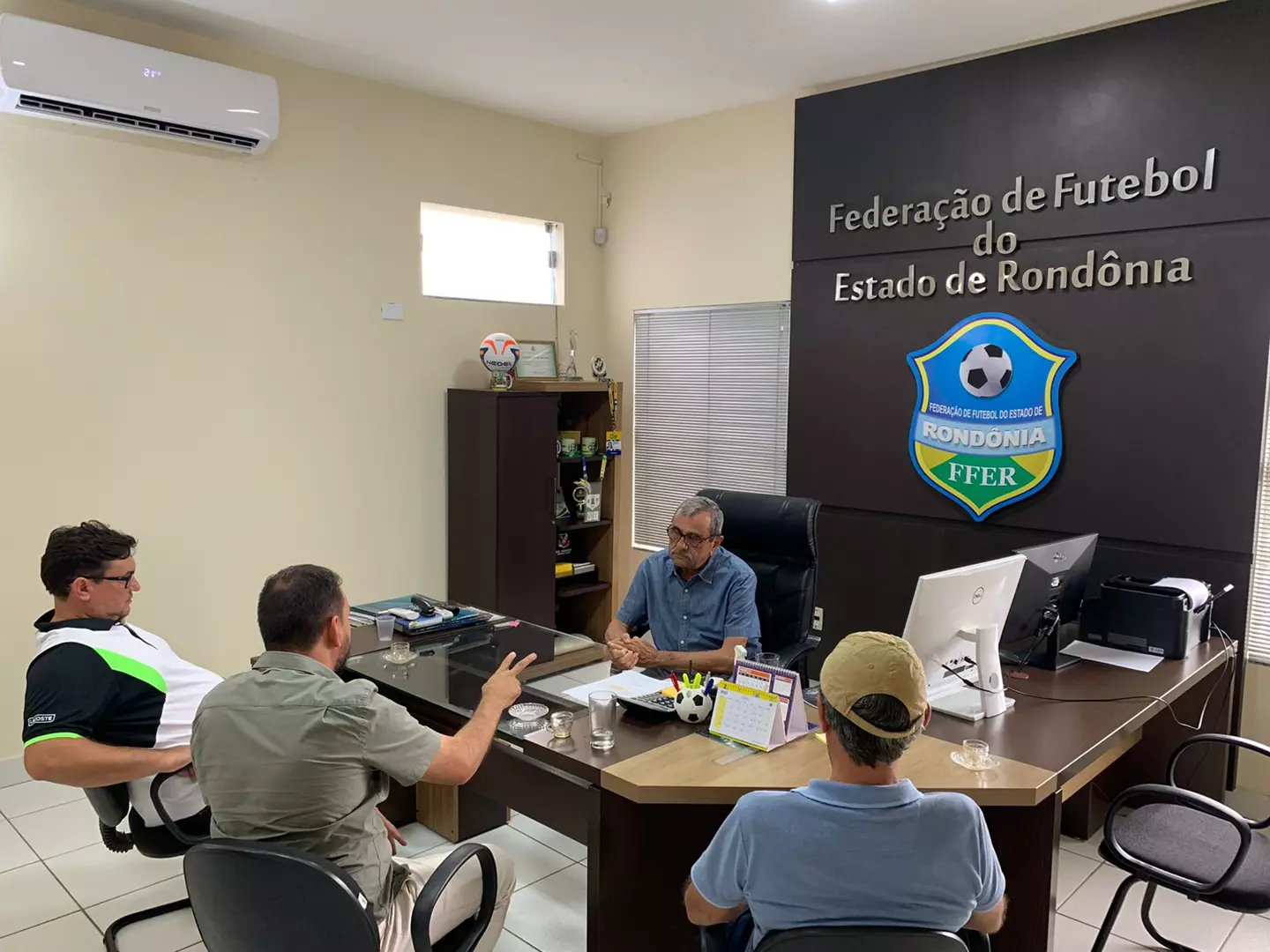 Empresário visita Federação de Futebol do Estado de Rondônia